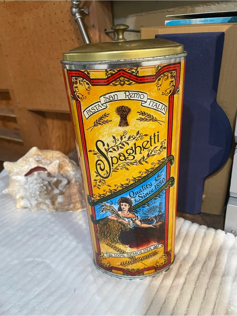 Vintage PastaTIN LITHO Metal Can SAN REMO Spaghetti Semolina Advertising 11.5”